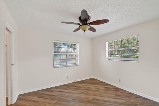 980 Ryanwood Drive, West Palm Beach, FL 33413