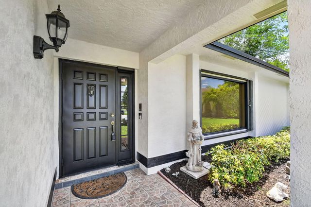 980 Ryanwood Drive, West Palm Beach, FL 33413