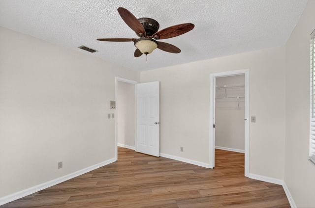 980 Ryanwood Drive, West Palm Beach, FL 33413