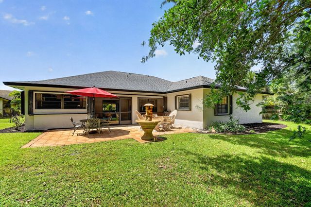 980 Ryanwood Drive, West Palm Beach, FL 33413