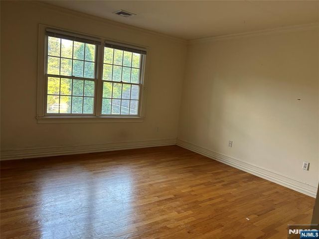 157 Paramus Road, Paramus, NJ 07652