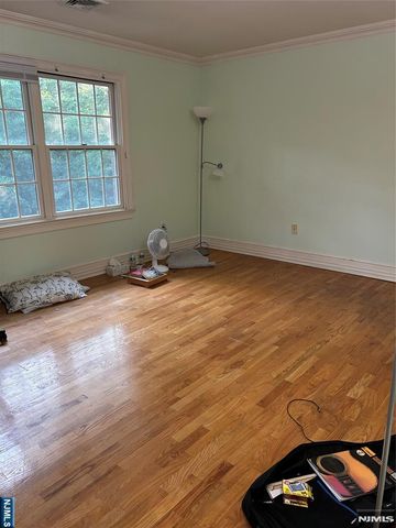 157 Paramus Road, Paramus, NJ 07652