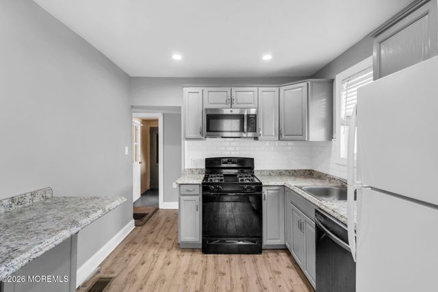 134 Oxonia Avenue, Neptune Township, NJ 07753