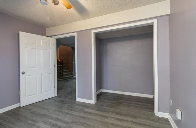 3859 S Cottage Avenue, Springfield, MO 65807