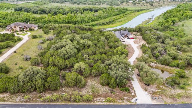 293 River Cliff PL, Spring Branch, TX 78070