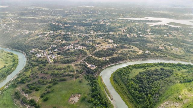 293 River Cliff PL, Spring Branch, TX 78070