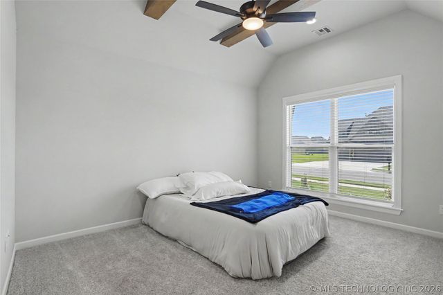 2065 E 136th Place S, Bixby, OK 74008