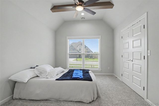 2065 E 136th Place S, Bixby, OK 74008