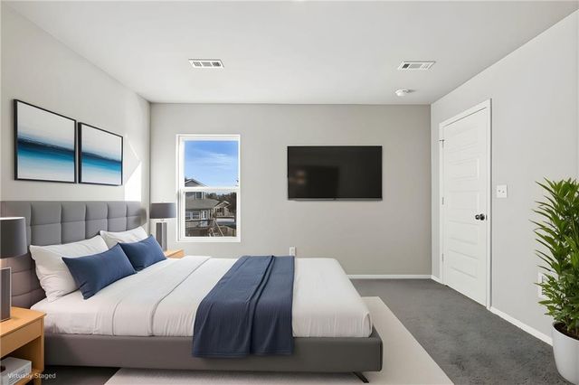 466 Rock Creek Drive, Tonganoxie, KS 66086