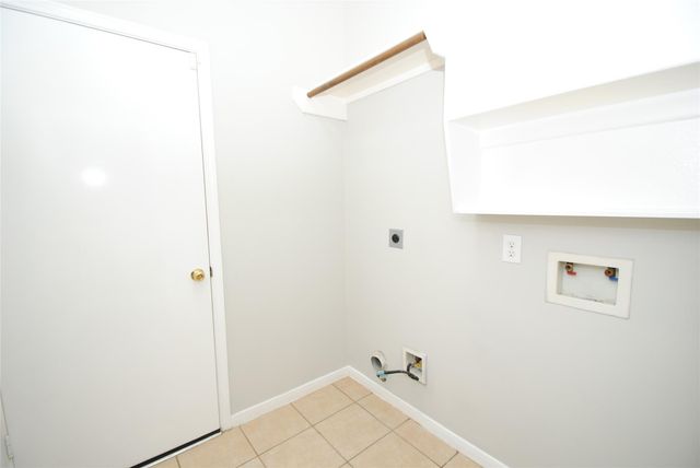 1115 Oxford Mills Lane, Sugar Land, TX 77479