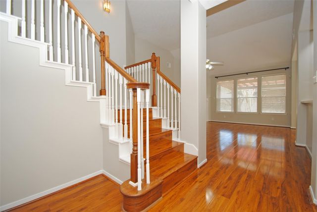 1115 Oxford Mills Lane, Sugar Land, TX 77479