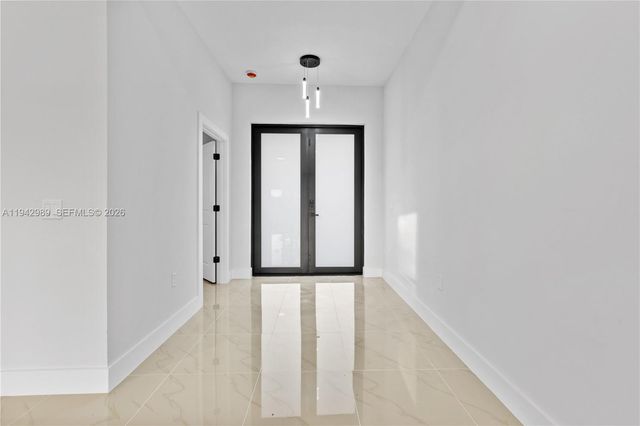 456 Mercedes CT, Lehigh Acres, FL 33972