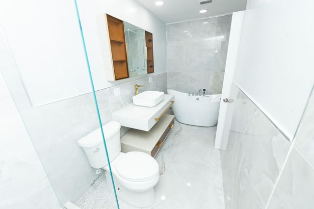 8939 NW 23rd Street, Coral Springs, FL 33065