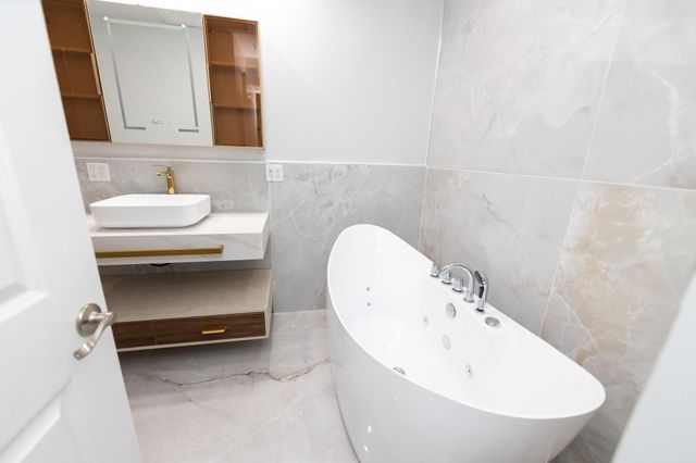 8939 NW 23rd Street, Coral Springs, FL 33065