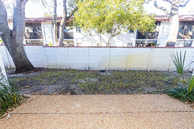 8939 NW 23rd Street, Coral Springs, FL 33065