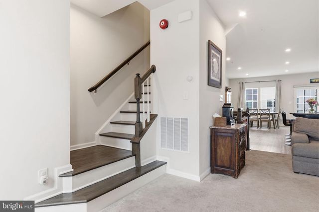 115 DRAGON DR, Lansdale, PA 19446
