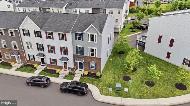 115 DRAGON DR, Lansdale, PA 19446