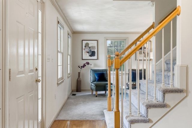 6 Kristyn Ln, North Reading, MA 01864