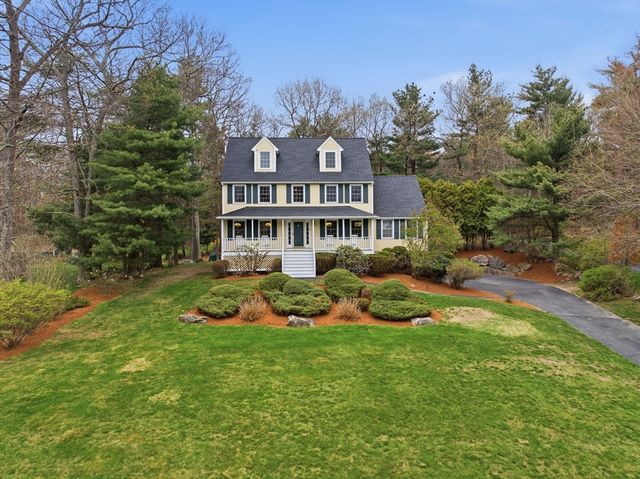 6 Kristyn Ln, North Reading, MA 01864