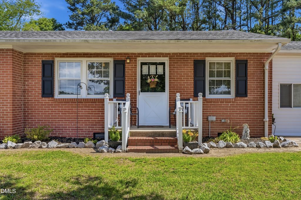 4967 Nc-581, Spring Hope, NC 27882