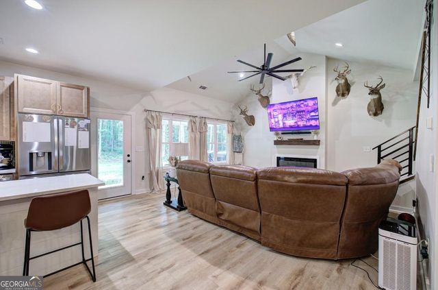 4142 Lovvorn Road, Carrollton, GA 30117
