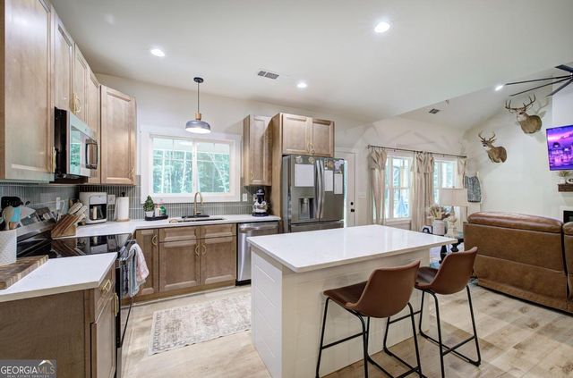 4142 Lovvorn Road, Carrollton, GA 30117