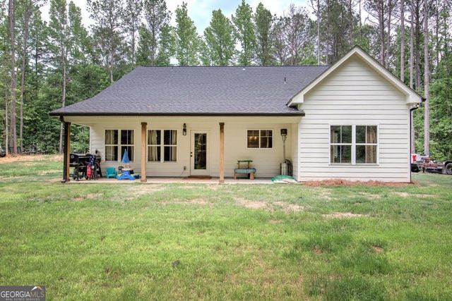 4142 Lovvorn Road, Carrollton, GA 30117