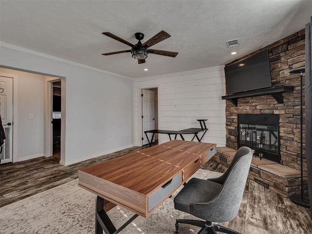 9180 S Santa Fe Road, Guthrie, OK 73044