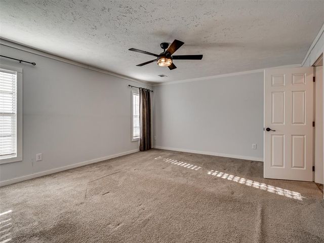 9180 S Santa Fe Road, Guthrie, OK 73044