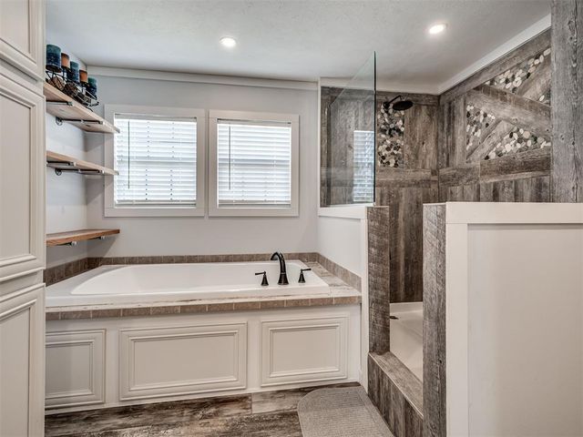 9180 S Santa Fe Road, Guthrie, OK 73044