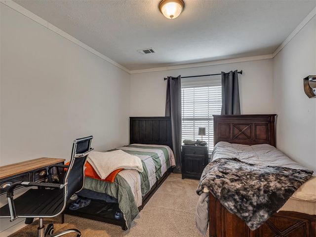 9180 S Santa Fe Road, Guthrie, OK 73044