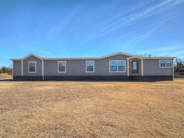 9180 S Santa Fe Road, Guthrie, OK 73044