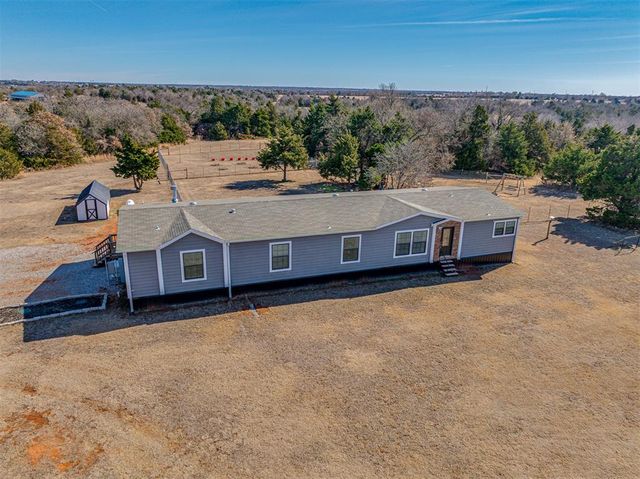9180 S Santa Fe Road, Guthrie, OK 73044