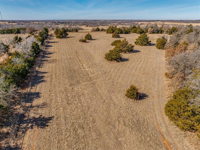 9180 S Santa Fe Road, Guthrie, OK 73044