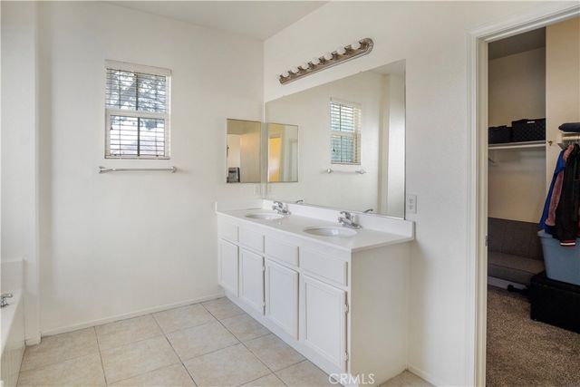 805 Limousin Street, Perris, CA 92571