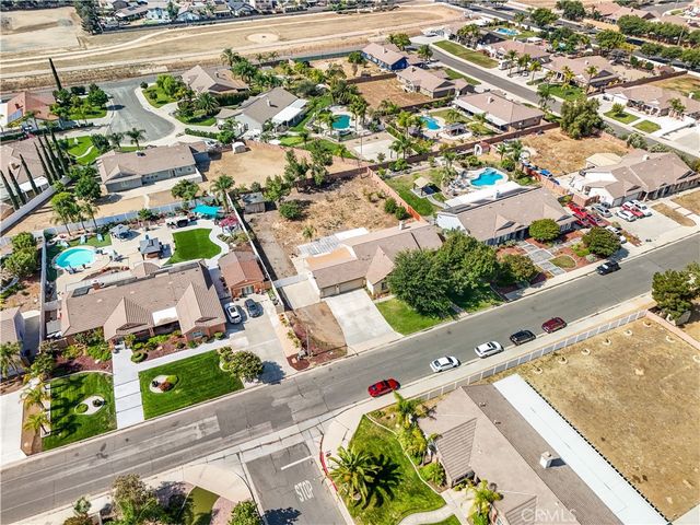 805 Limousin Street, Perris, CA 92571