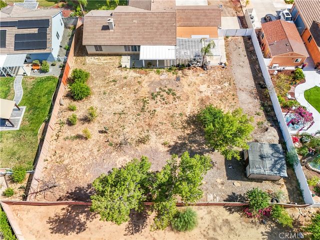 805 Limousin Street, Perris, CA 92571