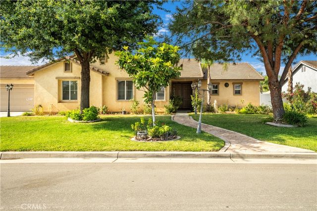 805 Limousin Street, Perris, CA 92571
