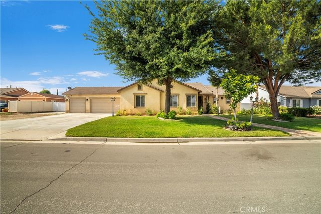 805 Limousin Street, Perris, CA 92571