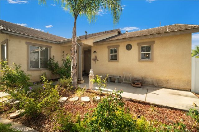 805 Limousin Street, Perris, CA 92571