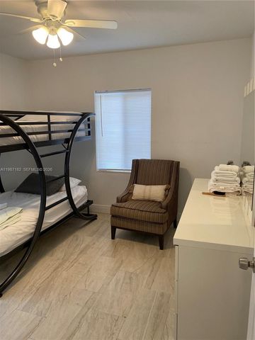 2 NE 45th St, Miami, FL 33137