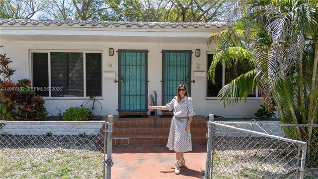 2 NE 45th St, Miami, FL 33137