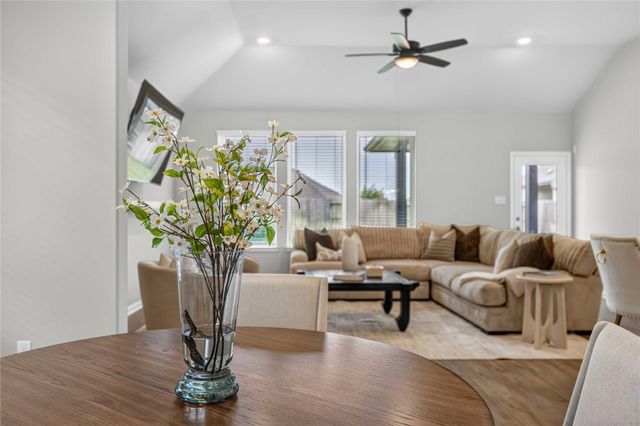 19319 Palfrey Prairie Trail, Tomball, TX 77377