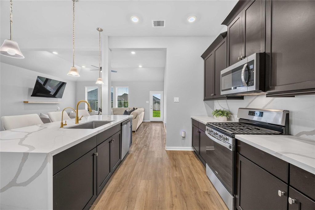 19319 Palfrey Prairie Trail, Tomball, TX 77377