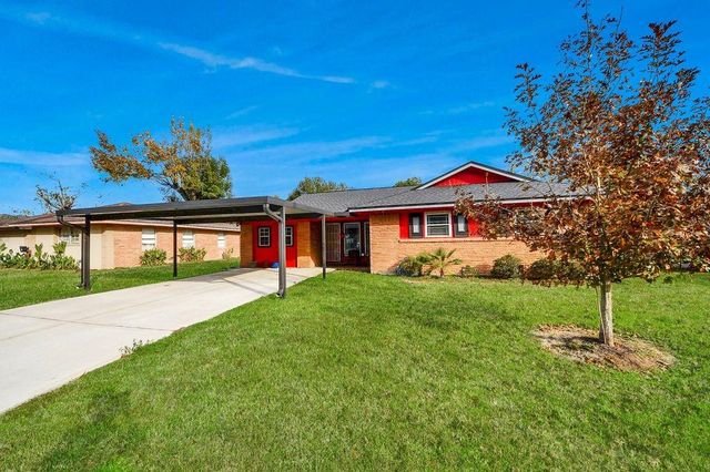 2914 Dragonwick Drive, Houston, TX 77045