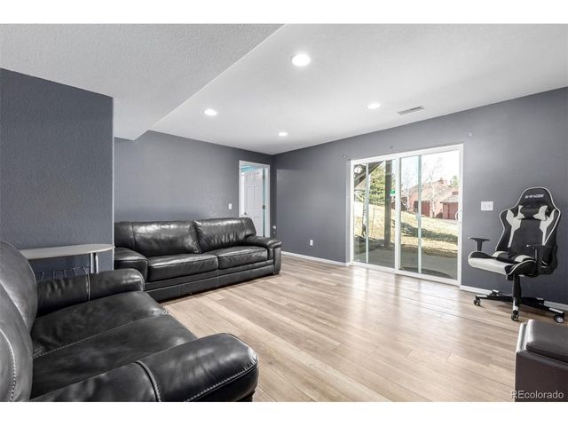 23909 High Meadow Dr, Golden, CO 80401