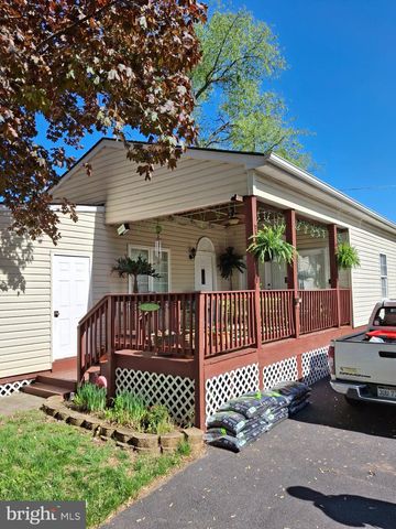 BLOCK 47 LOT 14 JELLYSTONE AVE, Falling Waters, WV 25419