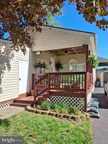 BLOCK 47 LOT 14 JELLYSTONE AVE, Falling Waters, WV 25419