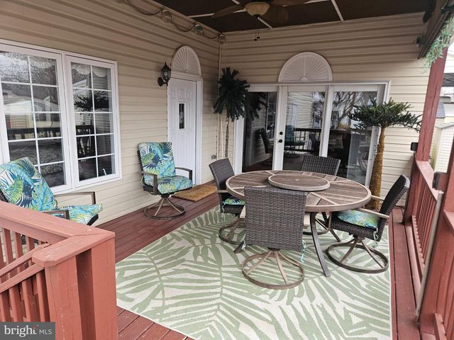 BLOCK 47 LOT 14 JELLYSTONE AVE, Falling Waters, WV 25419