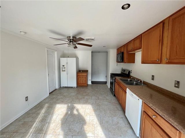2304 Burnette DR, Hampton, VA 23663